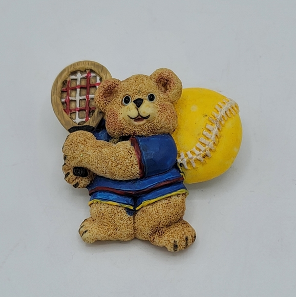 Resin Tennis Playing Teddy Bear Brooch Pin Vintage - Picture 1 of 10